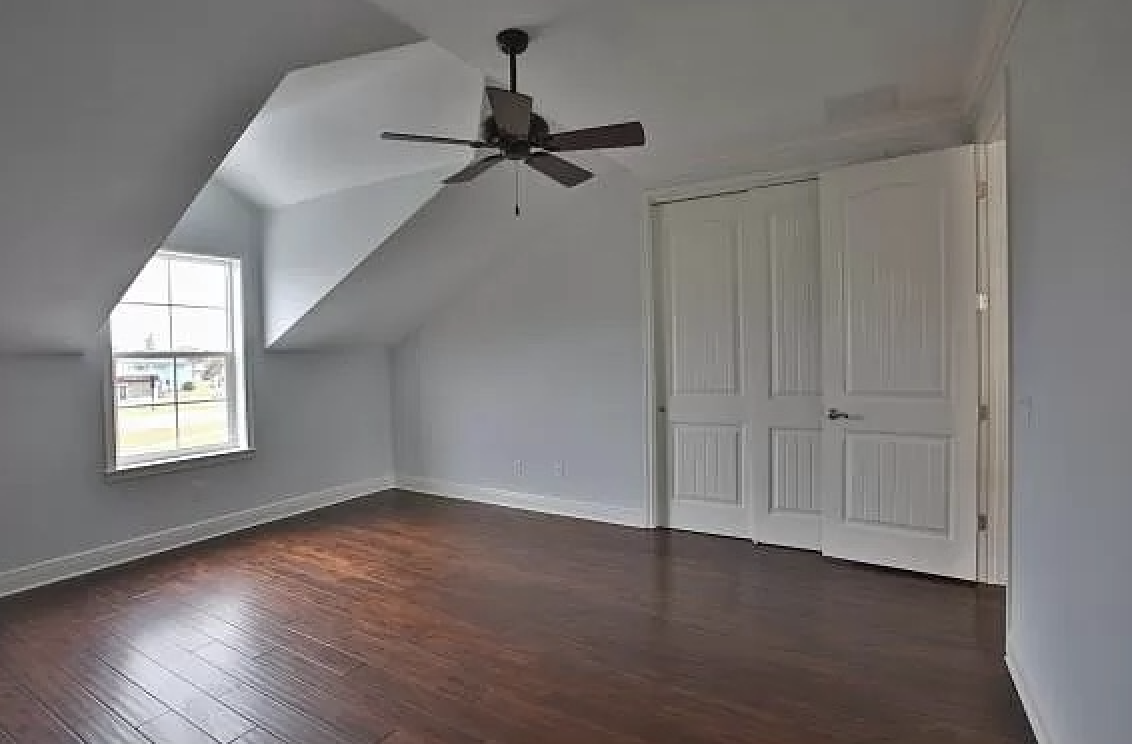 Second Bedroom (upstairs)